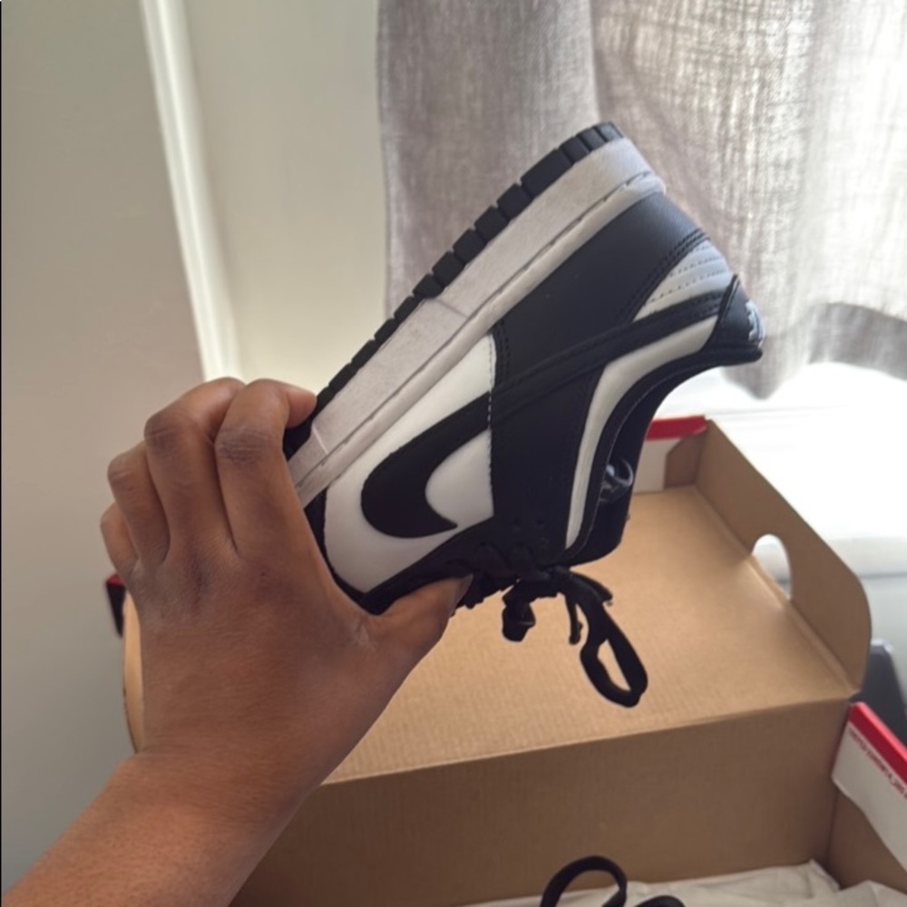 Nike Dunks! - Picture 8 of 9